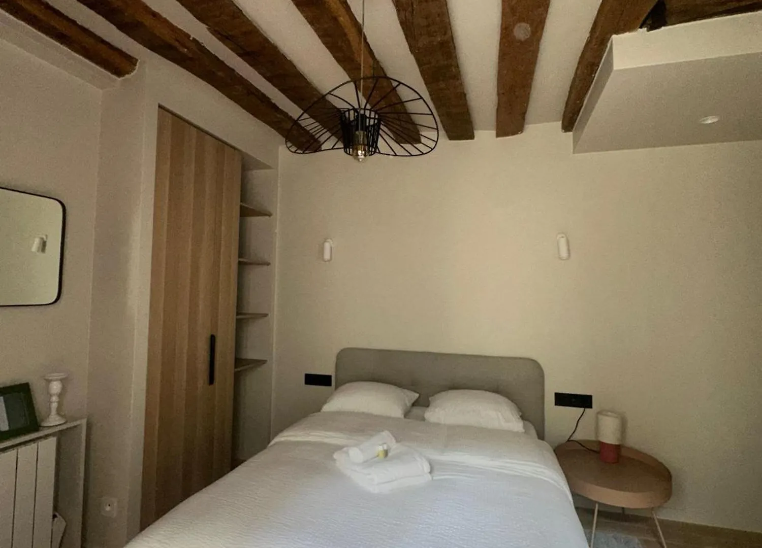 Apartament Magnifique Studio Ile Saint Louis - Paris 4 - 2P